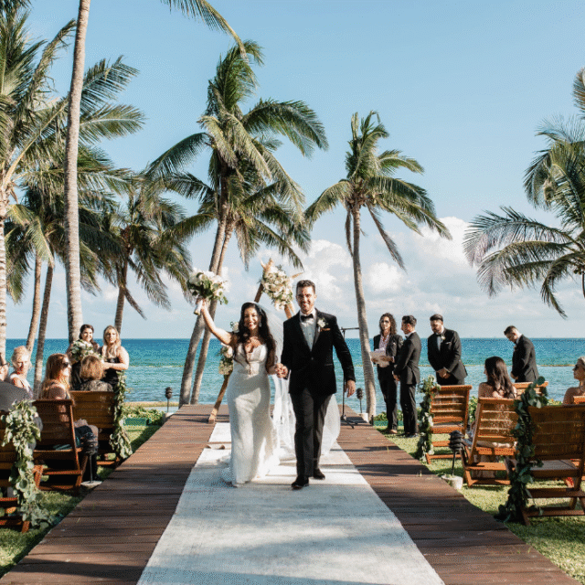 Bride and Groom Grand Velas